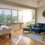 Comfortable And Cosy 3 Beds-city Center