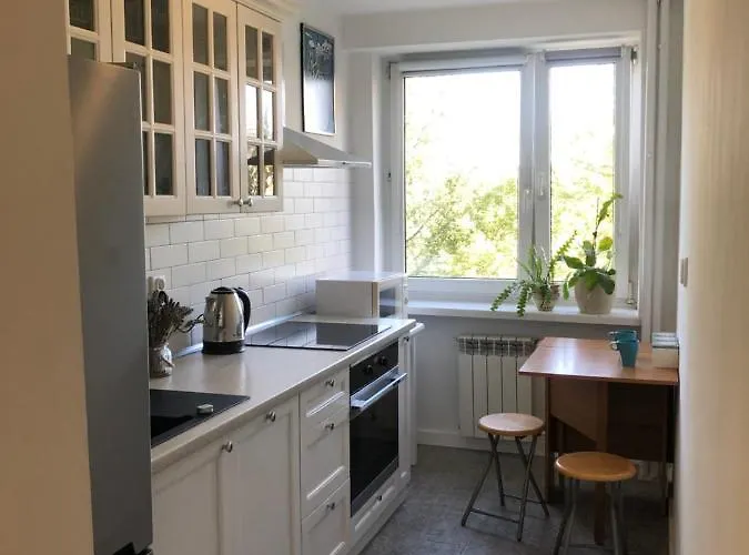 Comfortable And Cosy 3 Beds-city Center Warsaw