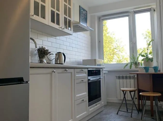 Apartment Comfortable And Cosy 3 Beds-city Center Warsaw